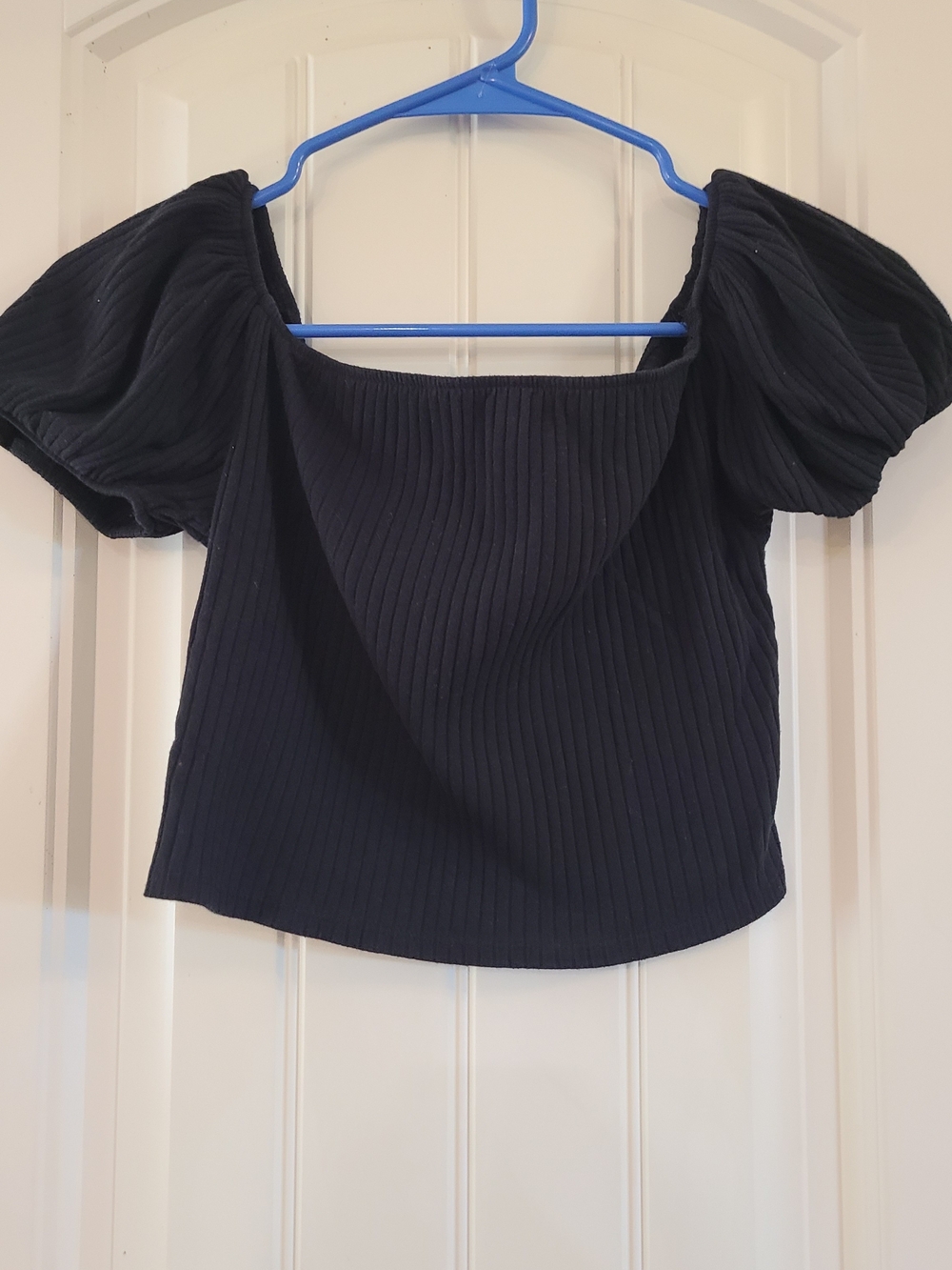 wild fable Black Ribbed Puff Sleeve Crop Top Size S